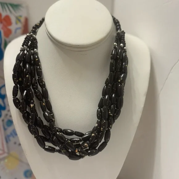 Minimal Necklace, Statement COLLAR, Thin Multilayered - Picture 3 of 11